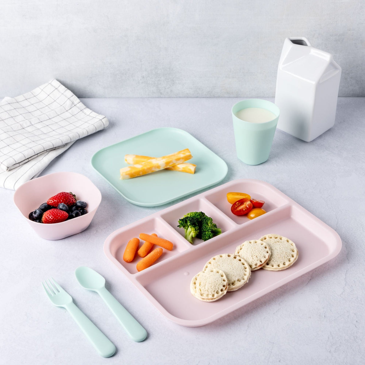 Kids' Plastic Dinnerware Set, Serves 4, 24-pc, Dishwasher Safe