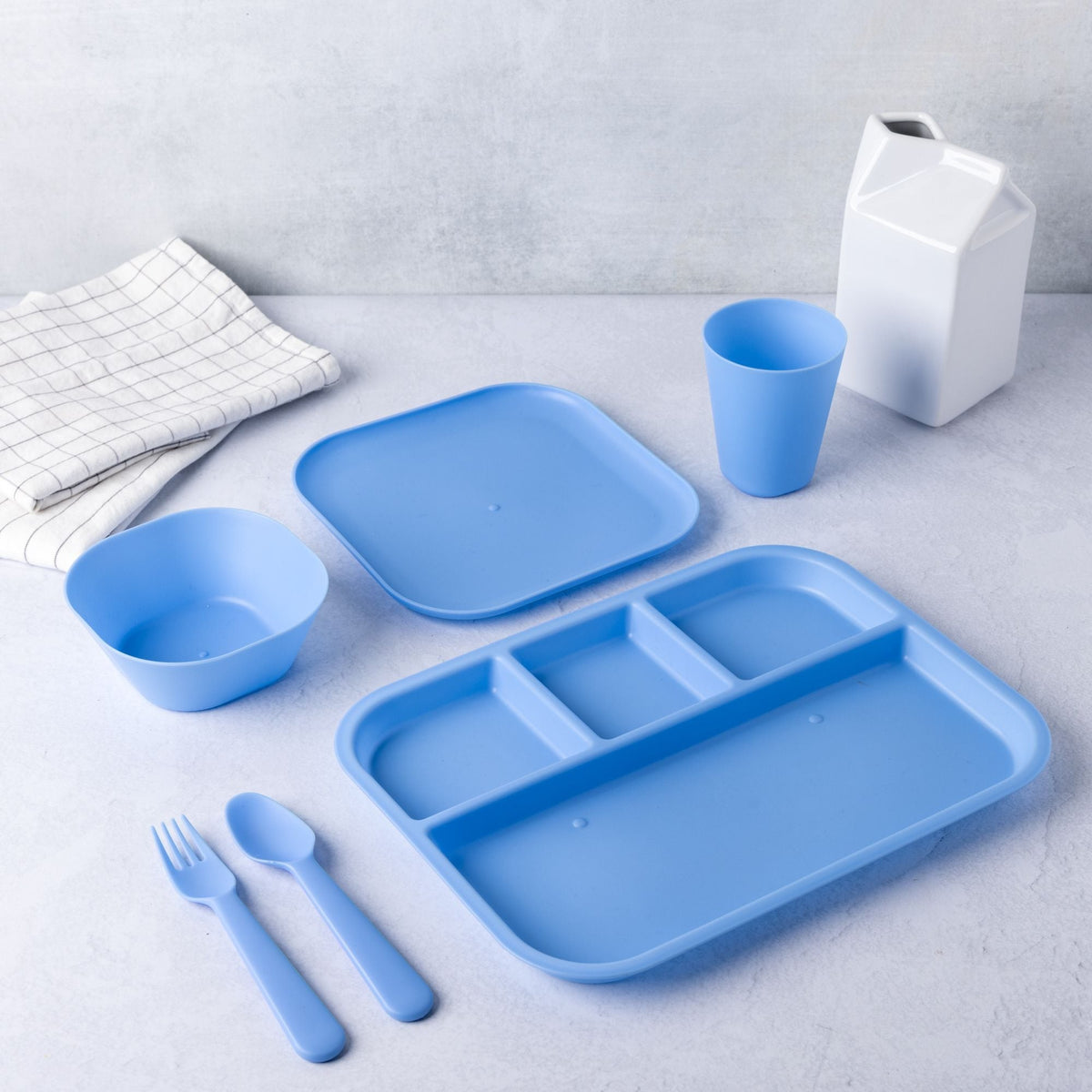 Kids' Plastic Dinnerware Set, Serves 4, 24-pc, Dishwasher Safe