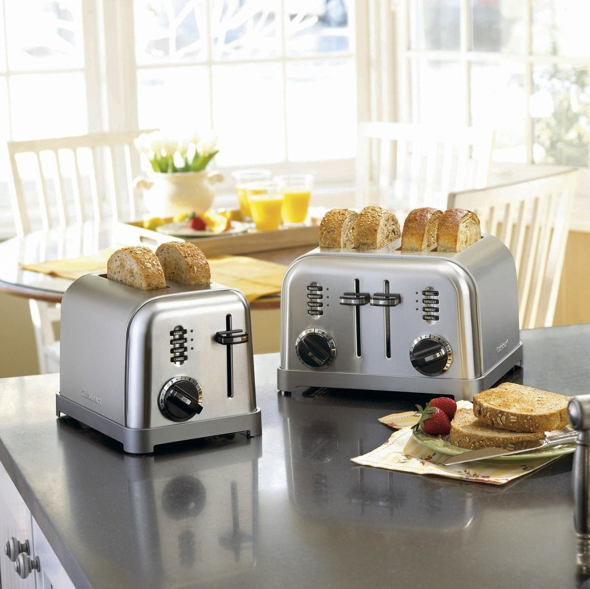 Metal Classic Toaster with 6 Settings, Stainless Steel, 4-Slices