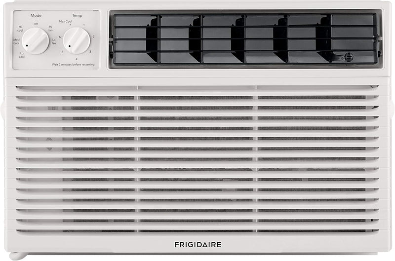 5000-watt window air conditioner, with a cooling area of 250 square feet, operates quietly, has easy and convenient temperature adjustment, 2 fan speeds, automatic restart function, and a white appearance D8777