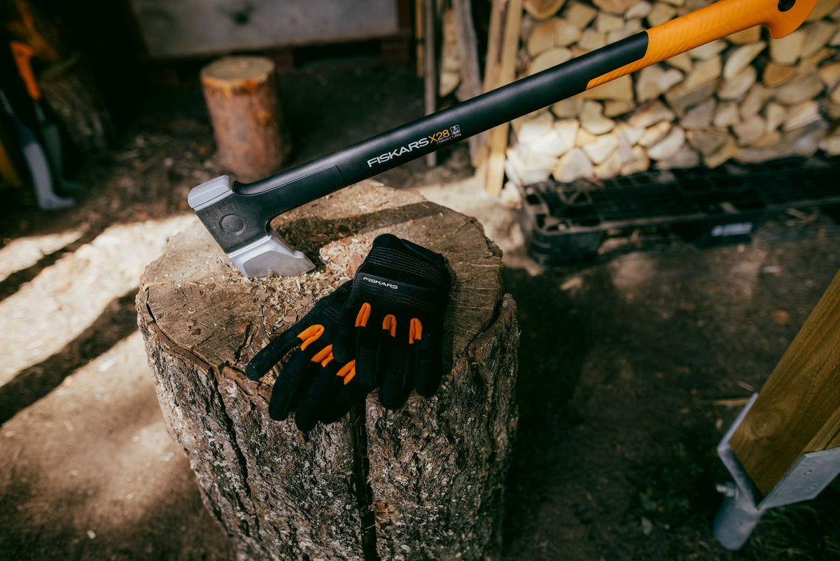 Splitting Axe with shaft, 28-in