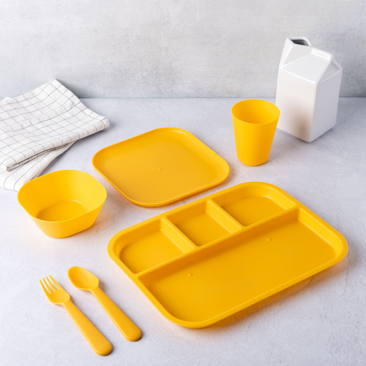 Kids' Plastic Dinnerware Set, Serves 4, 24-pc, Dishwasher Safe