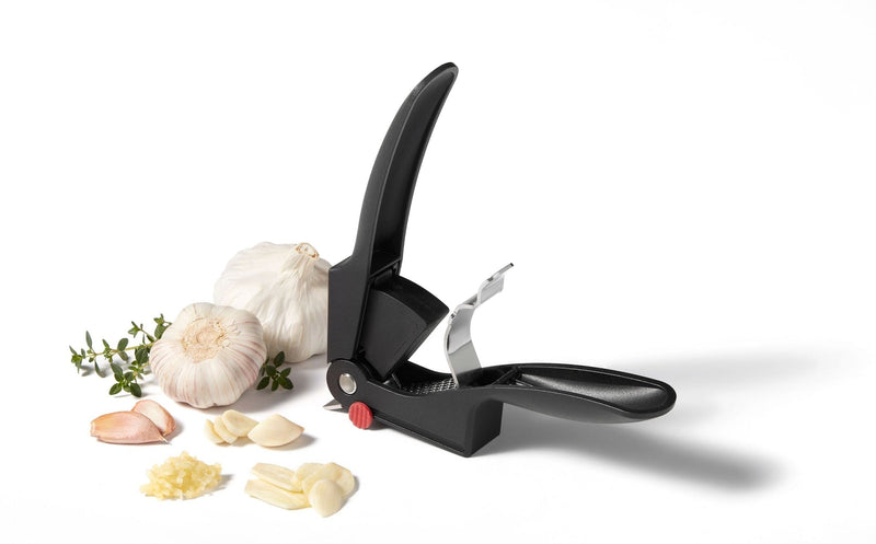 3-in-1 Dishwasher Safe Garlic Press with Scraper I3075